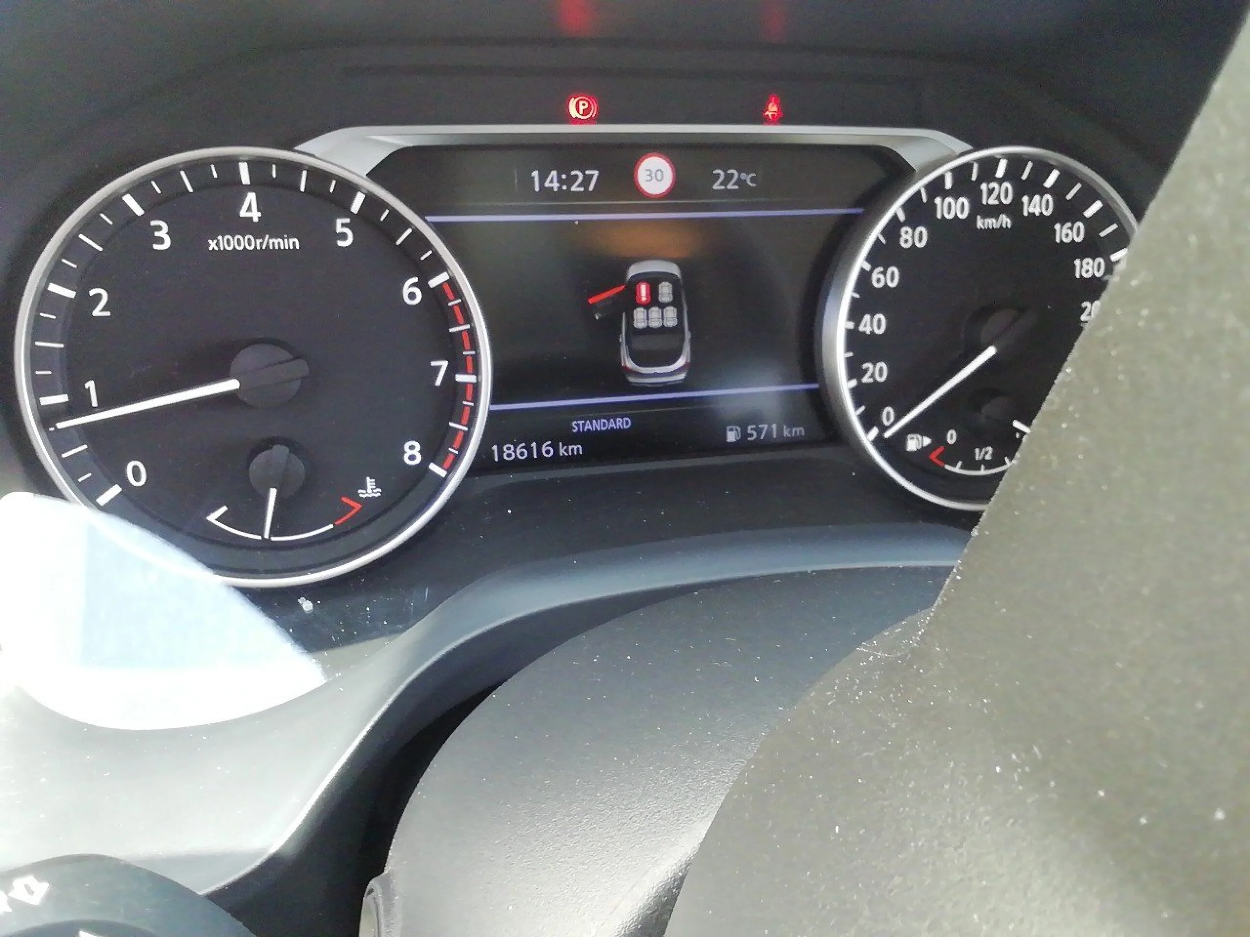 Nissan Qashqai DIG-T 103kW (140CV) mHEV 4x2 Acenta - Foto 8