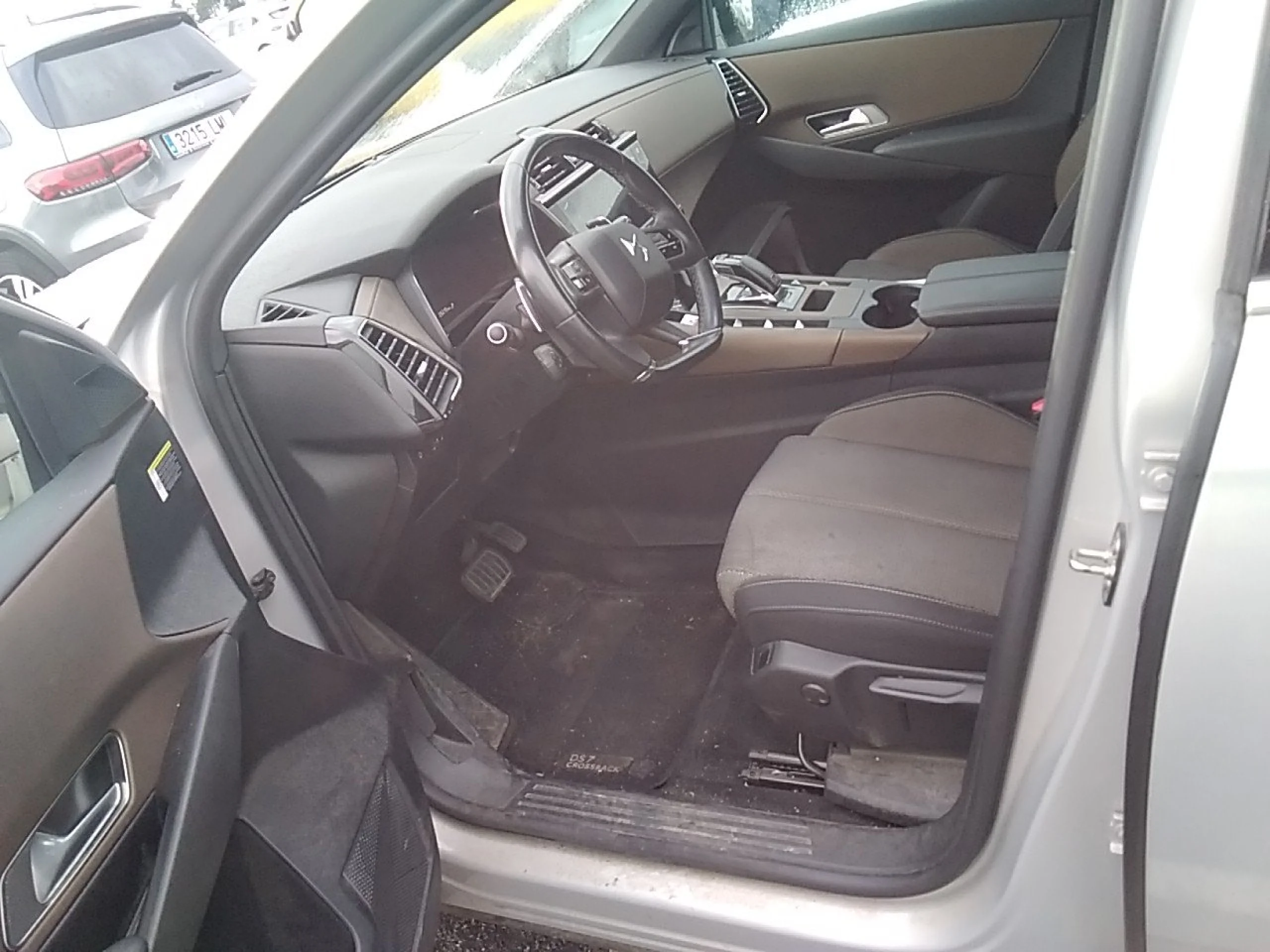 DS DS7 Crossback DS 7 CROSSBACK BlueHDi DE 96kW (130CV) AT Bastille + - Foto 7