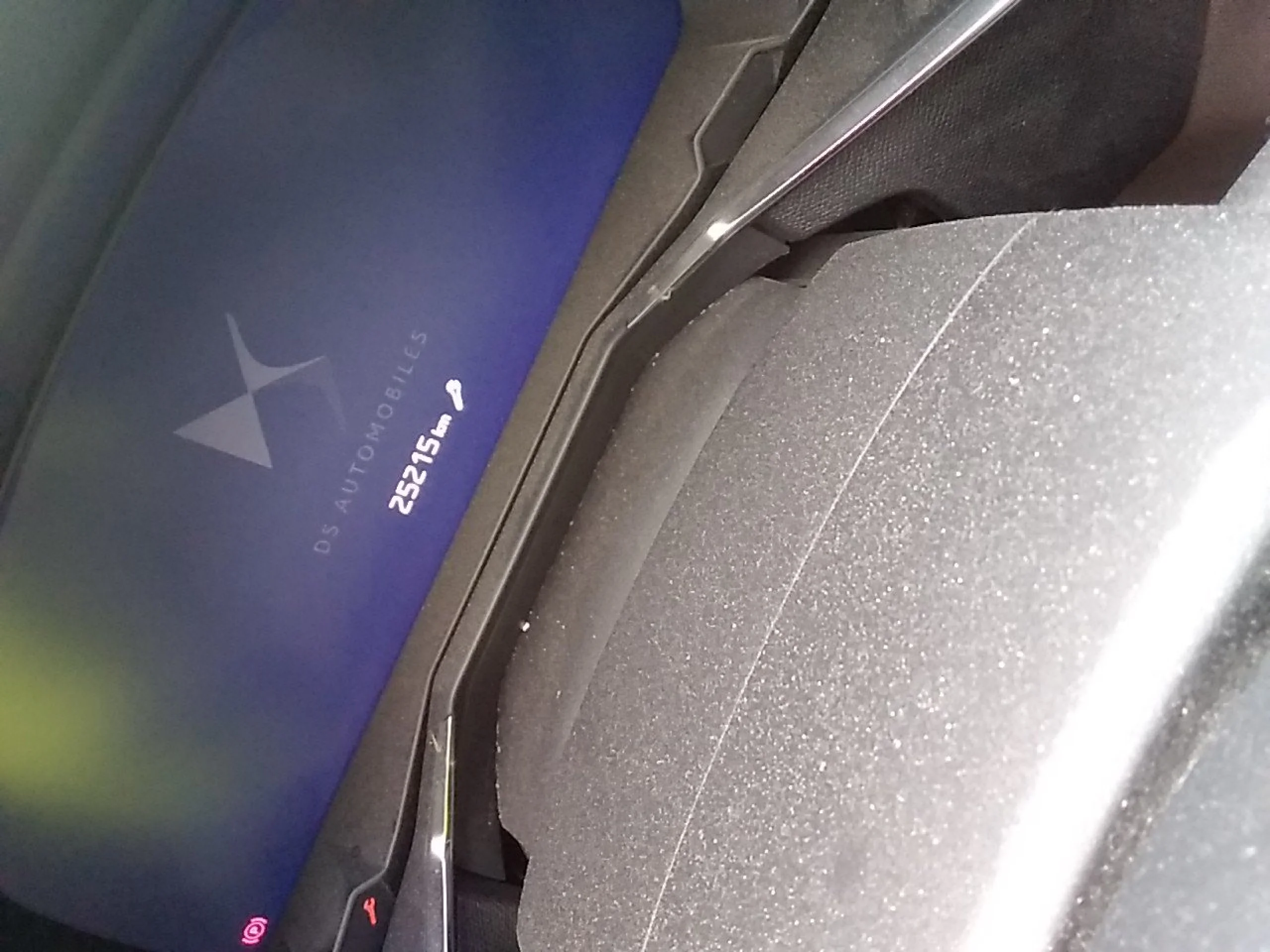 DS DS7 Crossback DS 7 CROSSBACK BlueHDi DE 96kW (130CV) AT Bastille + - Foto 8