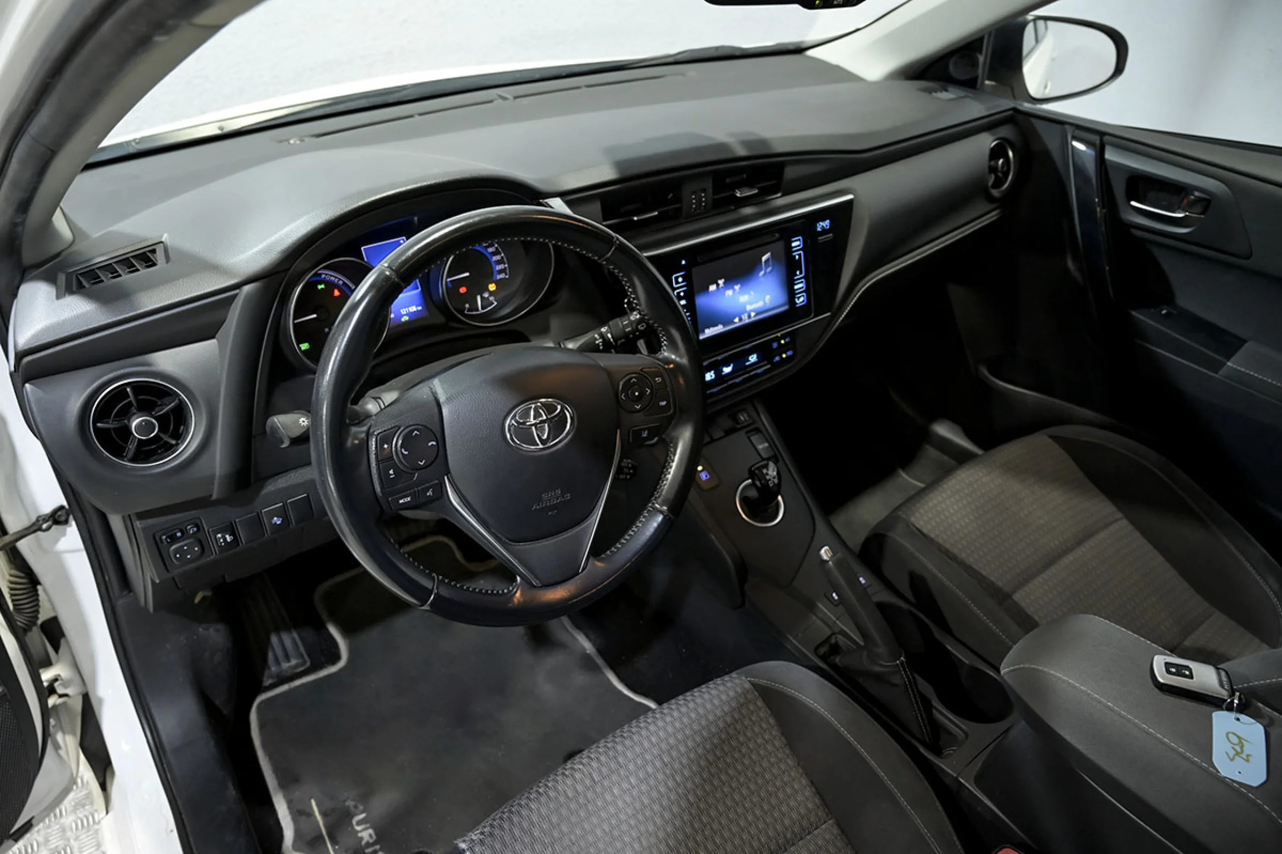Toyota Auris 1.8 140H Hybrid Feel - Foto 6