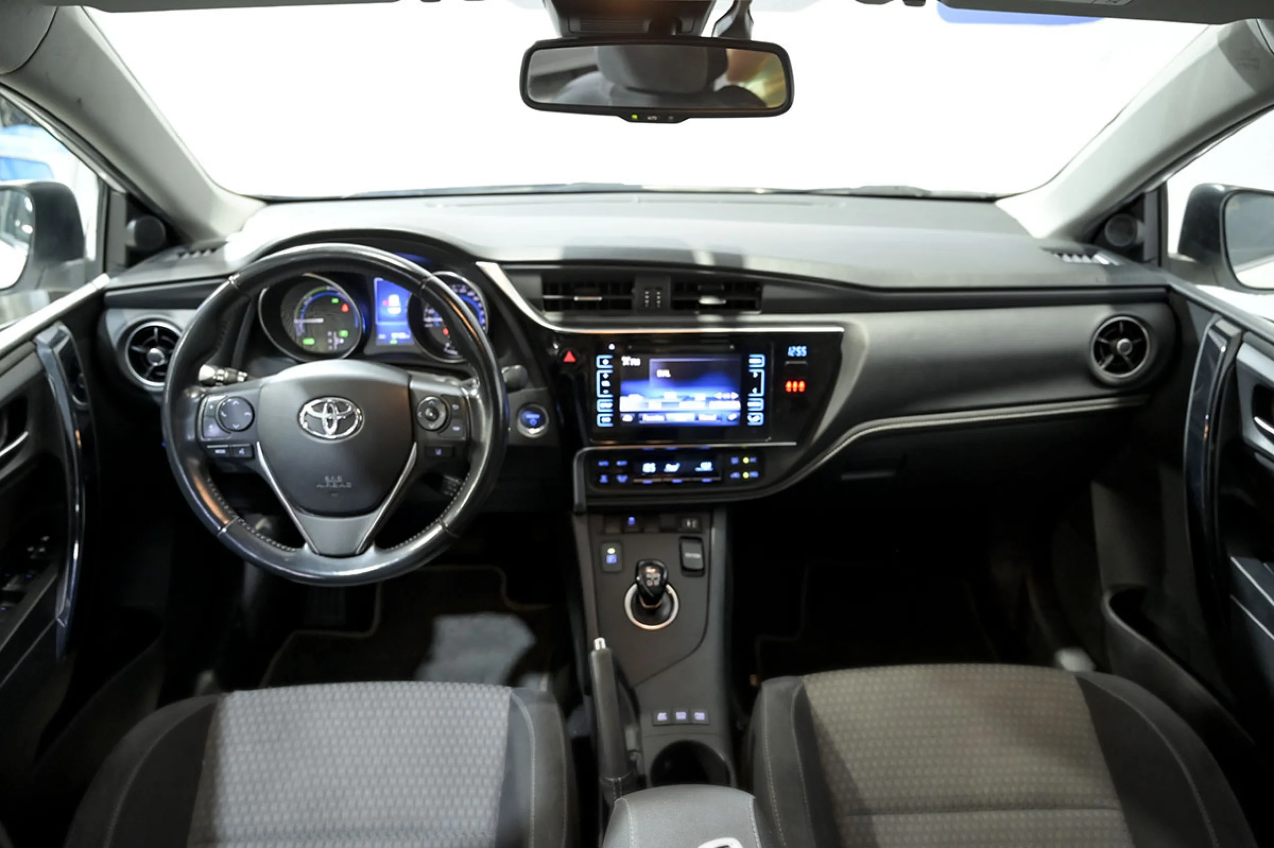 Toyota Auris 1.8 140H Hybrid Feel - Foto 8