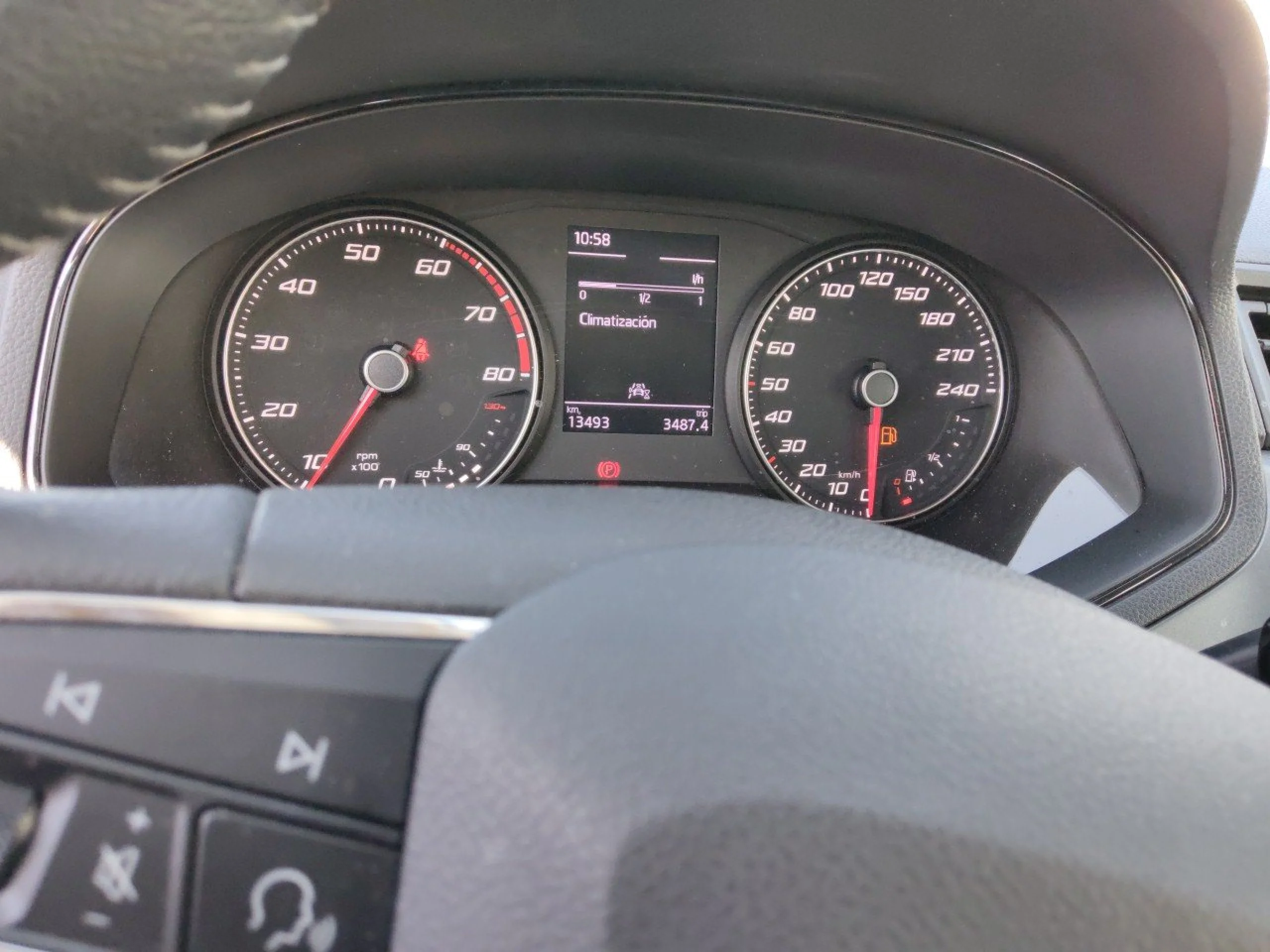 Seat Arona 1.0 TSI 85kW (115CV) Style Edition Eco - Foto 8