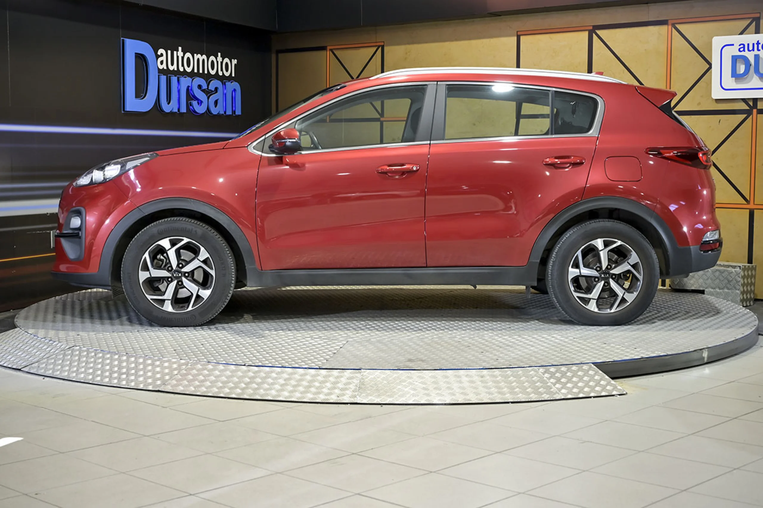 Kia Sportage 1.6 MHEV Business DCT 100kW 136CV 4X2 - Foto 19