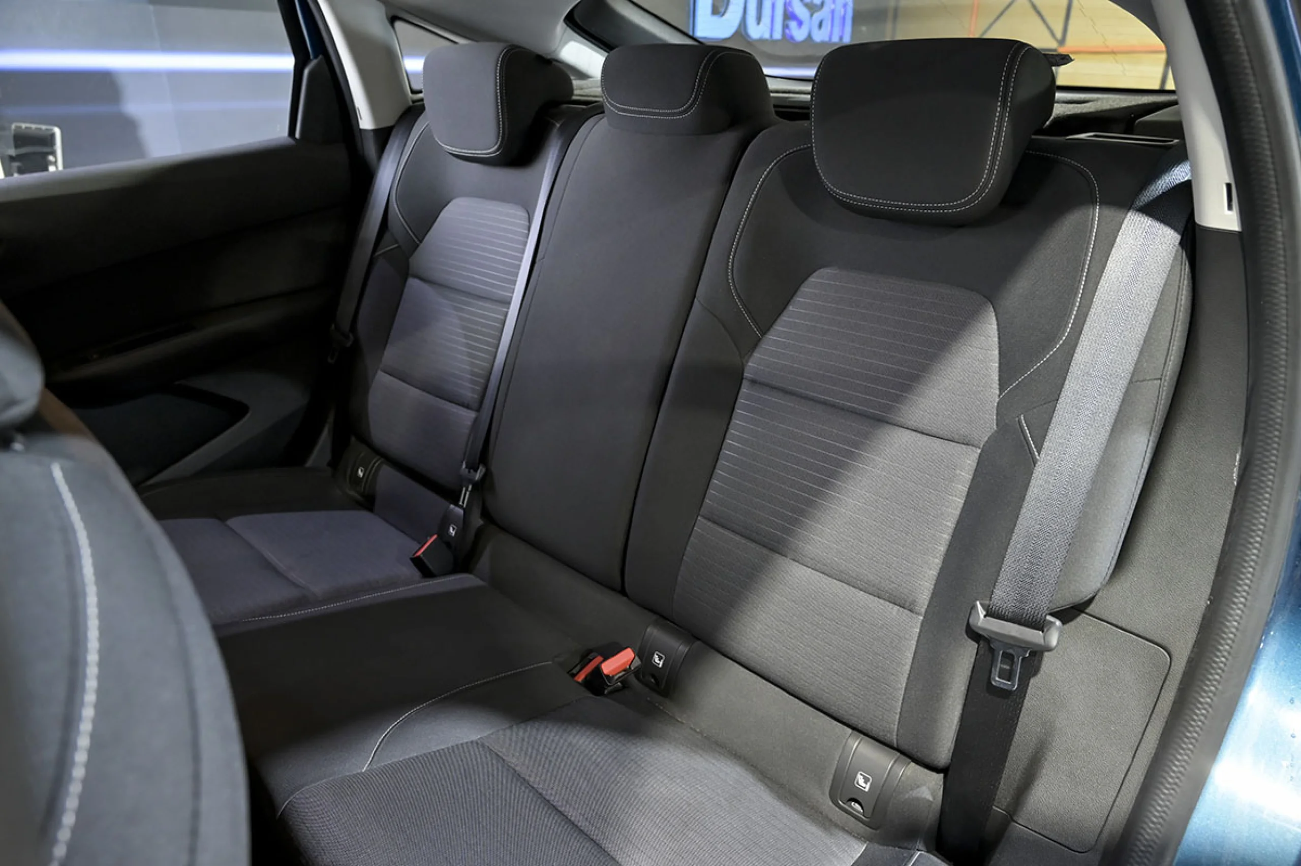 Renault Arkana Equilibre ETECH full hybr. 105kW145CV - Foto 16