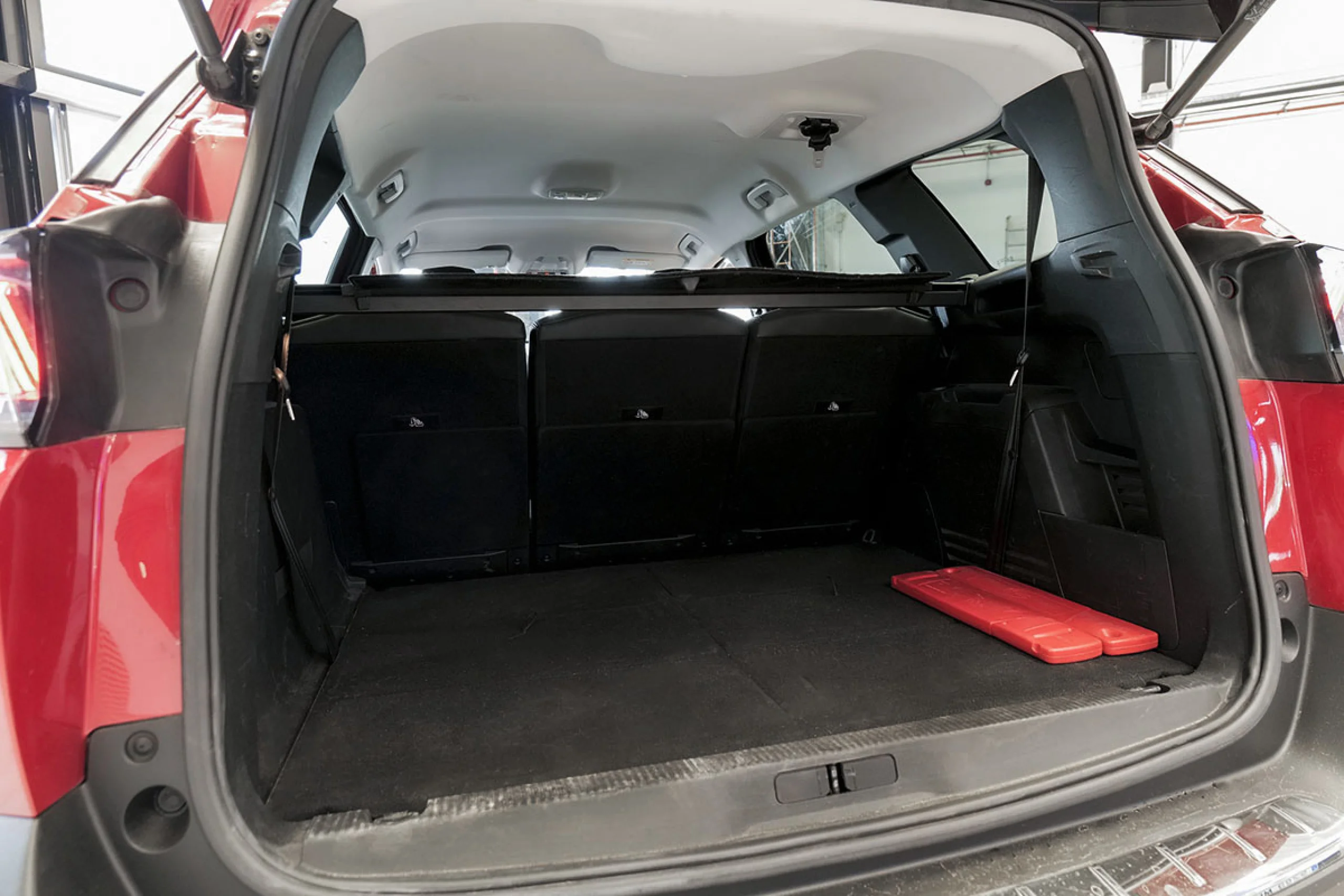 Peugeot 5008 1.5 BlueHDi 96kW 130CV SS Allure EAT8 - Foto 11