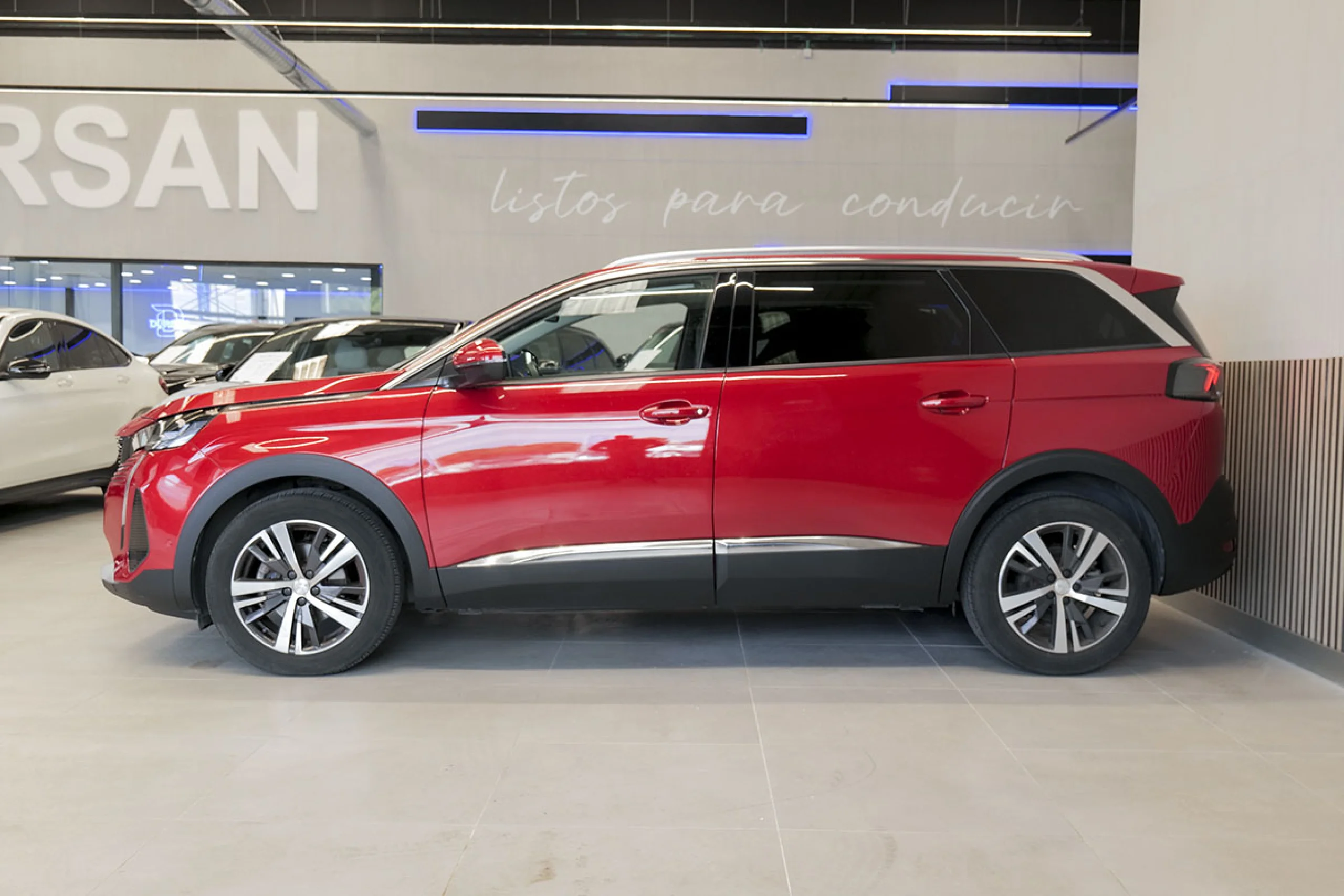 Peugeot 5008 1.5 BlueHDi 96kW 130CV SS Allure EAT8 - Foto 19
