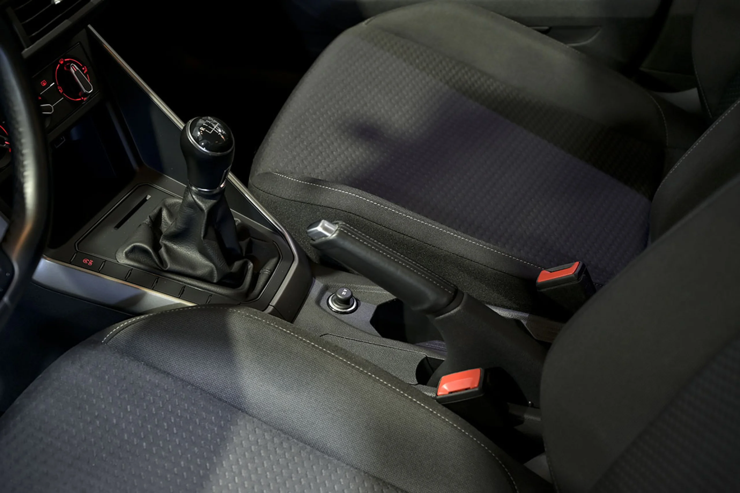 Volkswagen Polo Advance 1.0 TSI 70kW 95CV - Foto 30