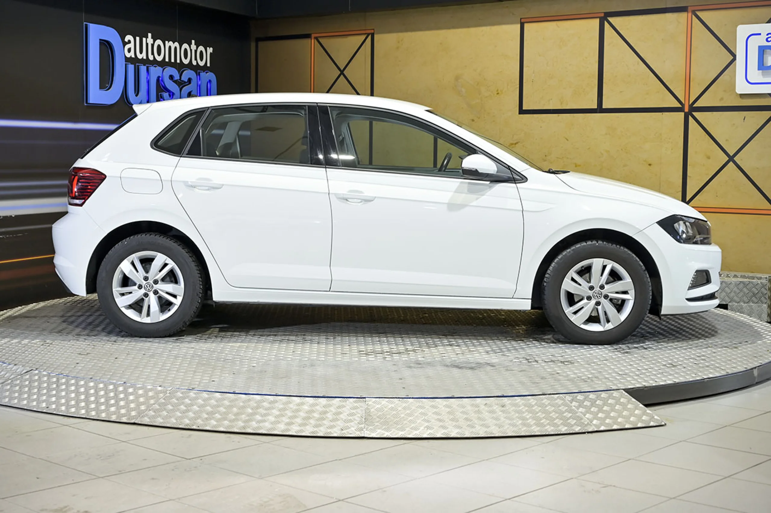 Volkswagen Polo Advance 1.0 TSI 70kW 95CV - Foto 20