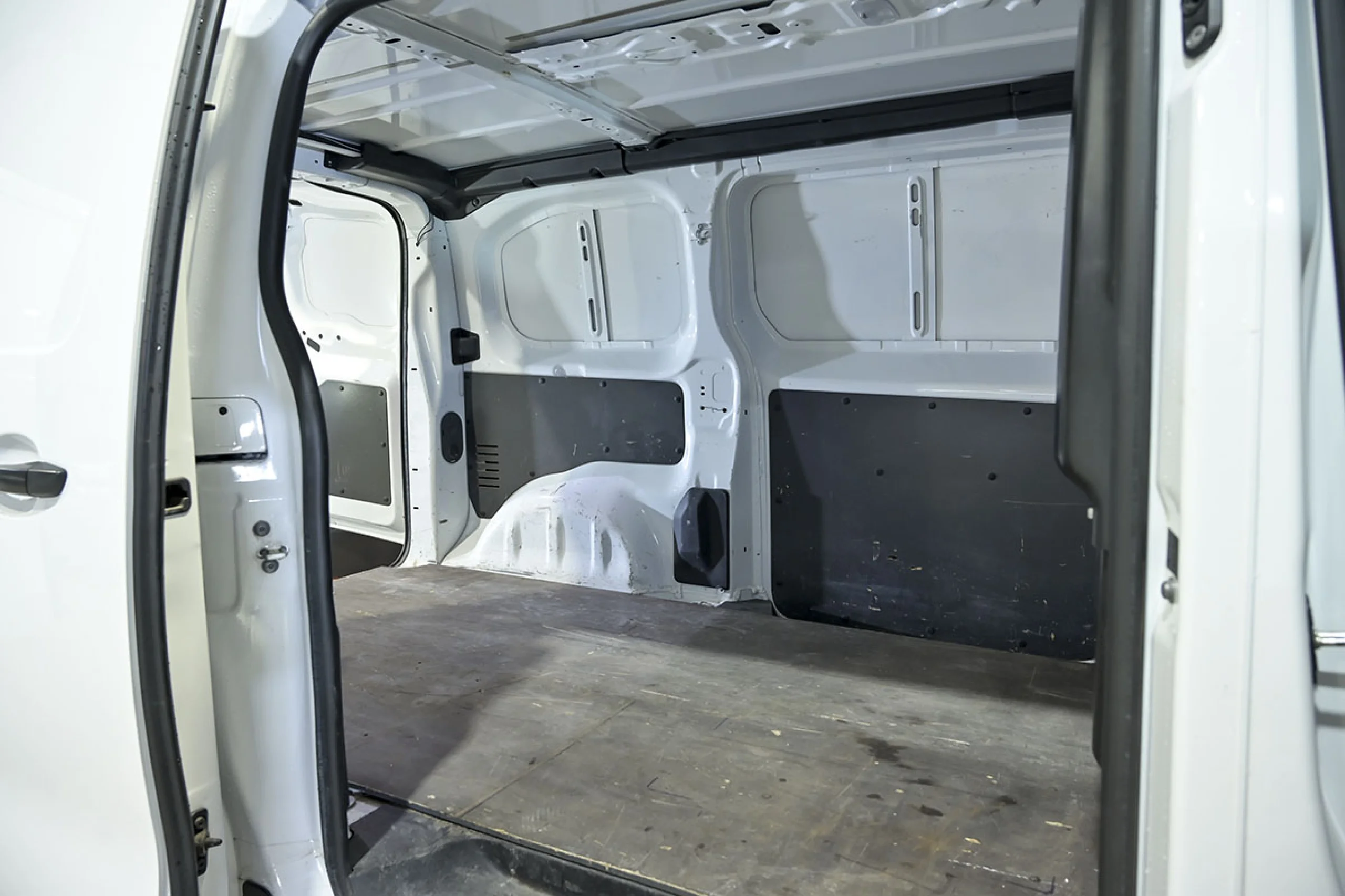 Peugeot Expert Furgon Pro 1.5 BlueHDi 120 SS Standard - Foto 13