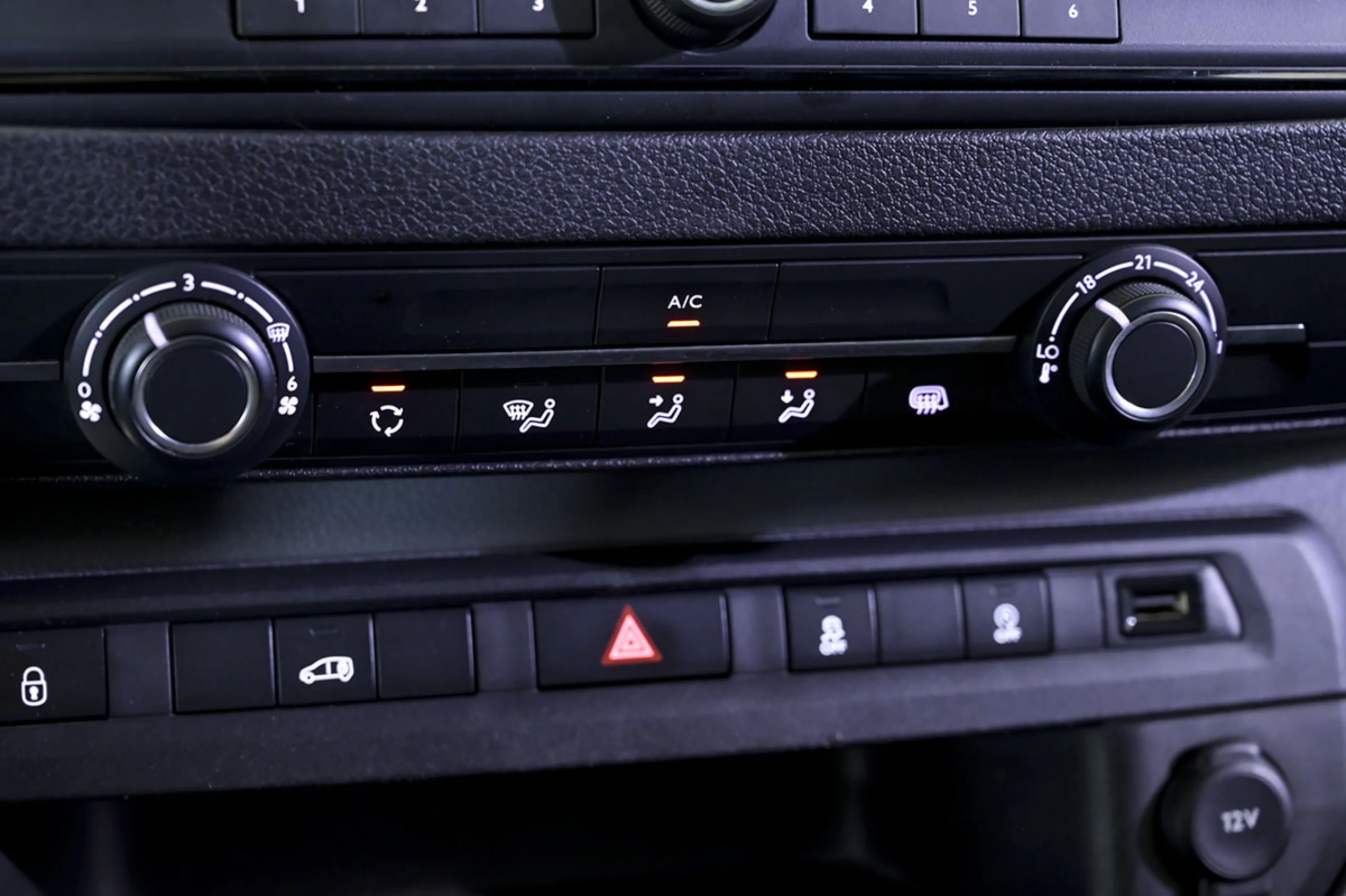 Peugeot Expert Furgon Pro 1.5 BlueHDi 120 SS Standard - Foto 28