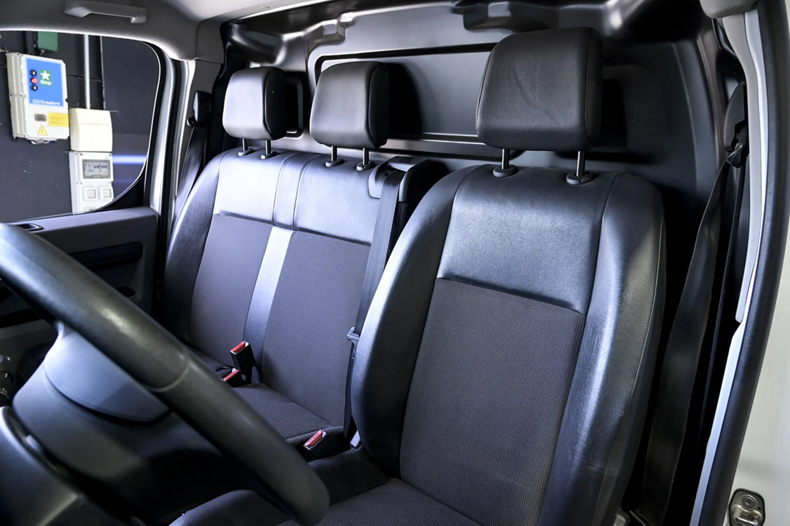 Peugeot Expert Furgon Pro 1.5 BlueHDi 120 SS Standard - Foto 8