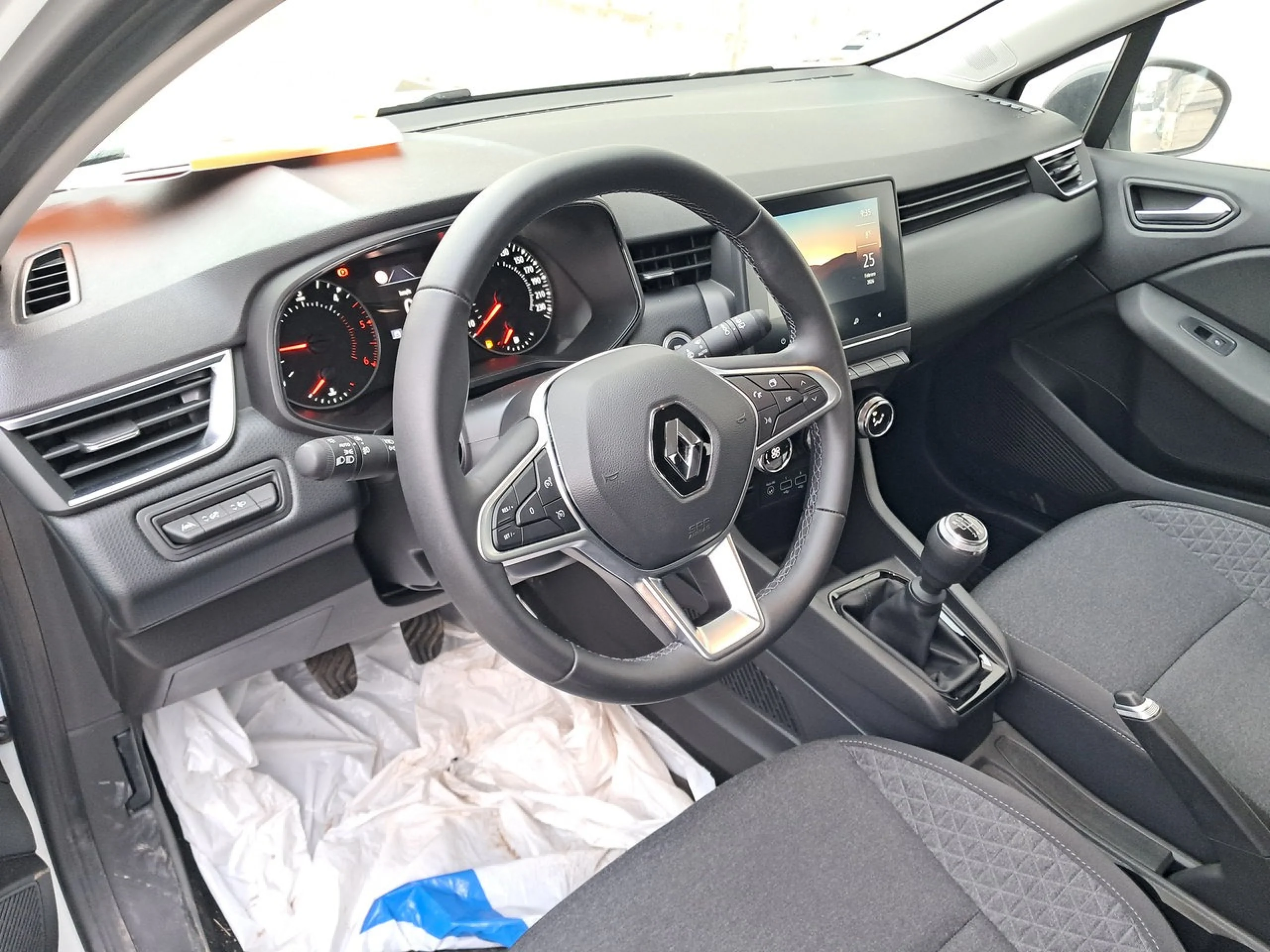 Renault Clio Equilibre Blue dCi 74kW (100CV) - Foto 7