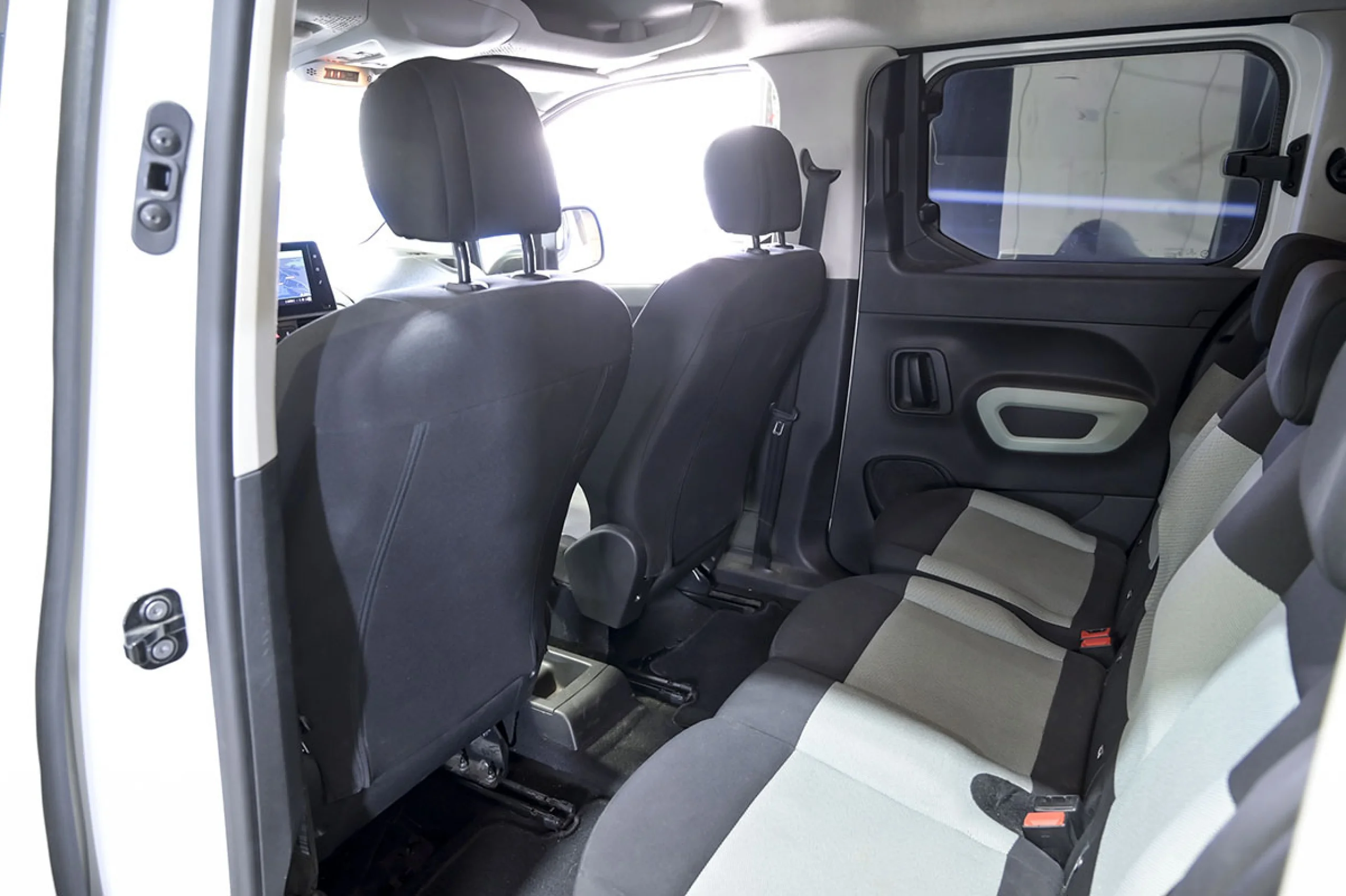 Citroen Berlingo Talla M BlueHDi 100 FEEL - Foto 15
