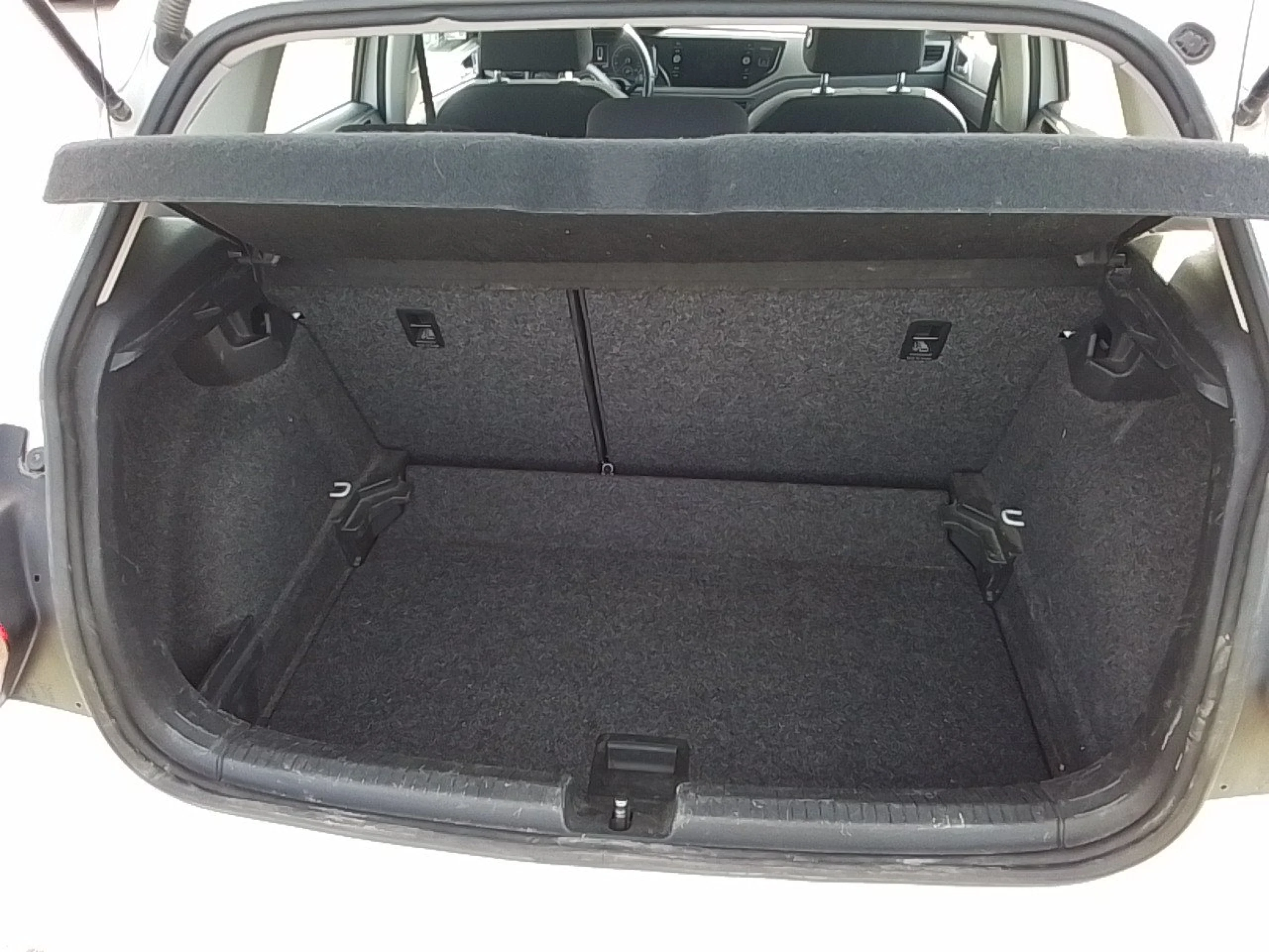 Volkswagen Polo Advance 1.0 TSI 70kW (95CV) - Foto 8