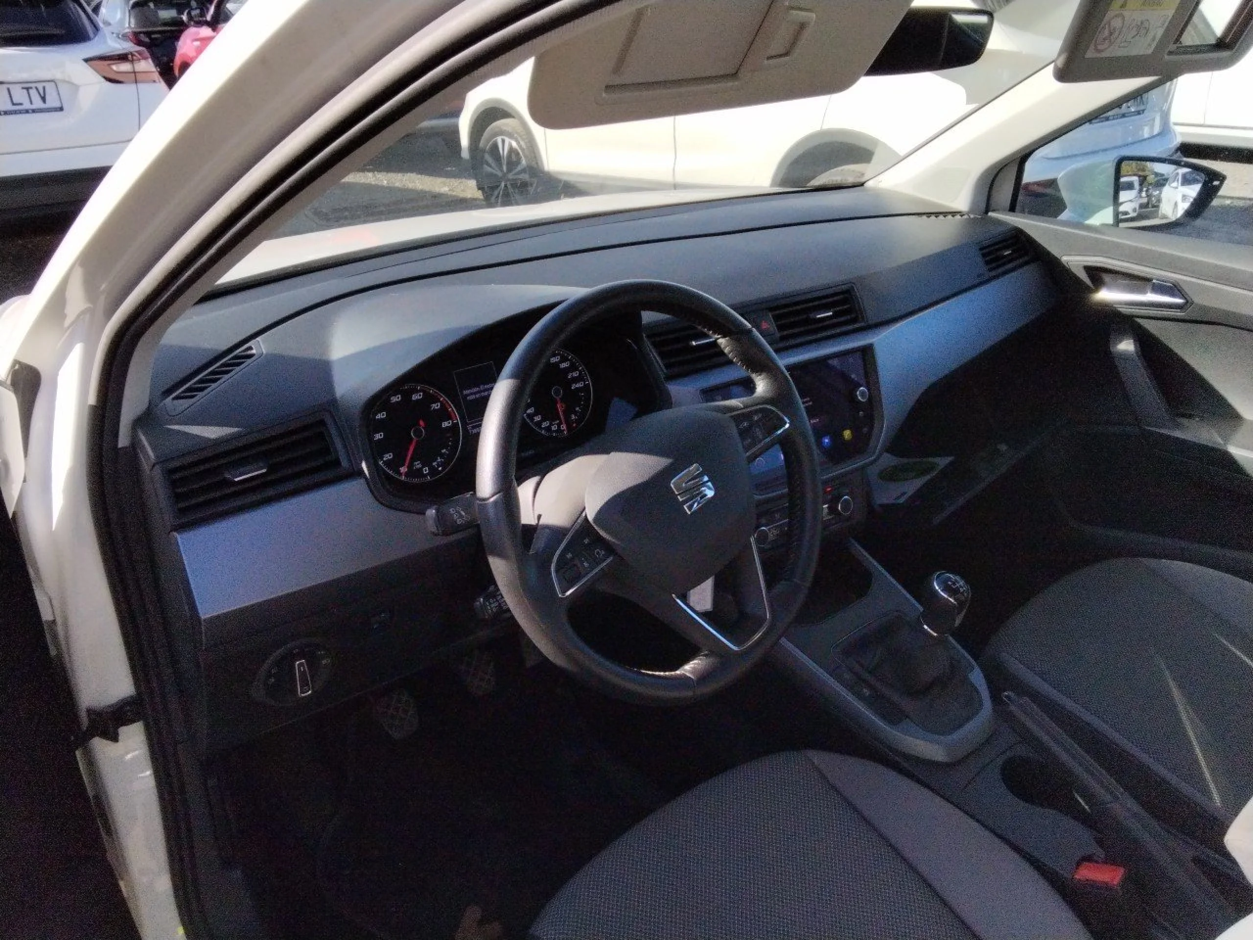 Seat Arona 1.0 TSI 81kW (110CV) Style Go2 - Foto 7