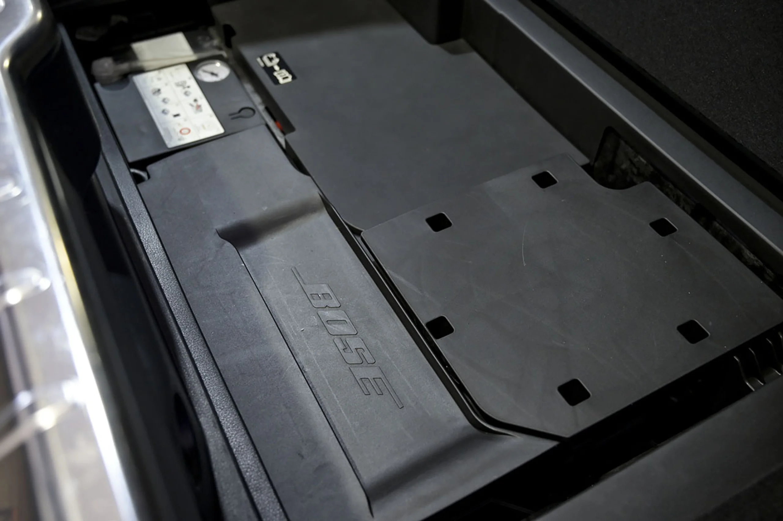 Porsche Panamera 4S - Foto 44