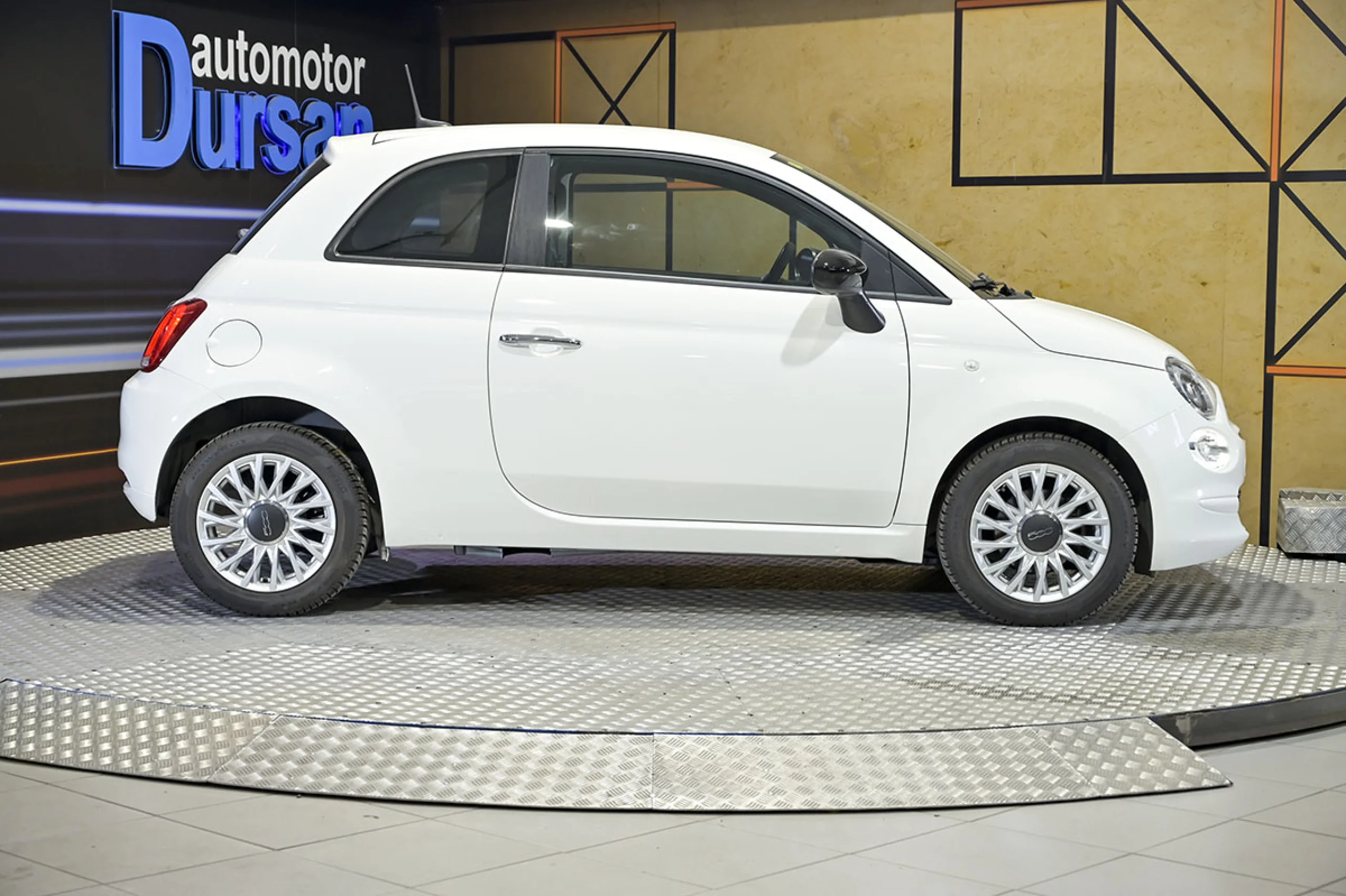 Fiat 500 Lounge 1.0 6v GSE 52KW 70 CV - Foto 16