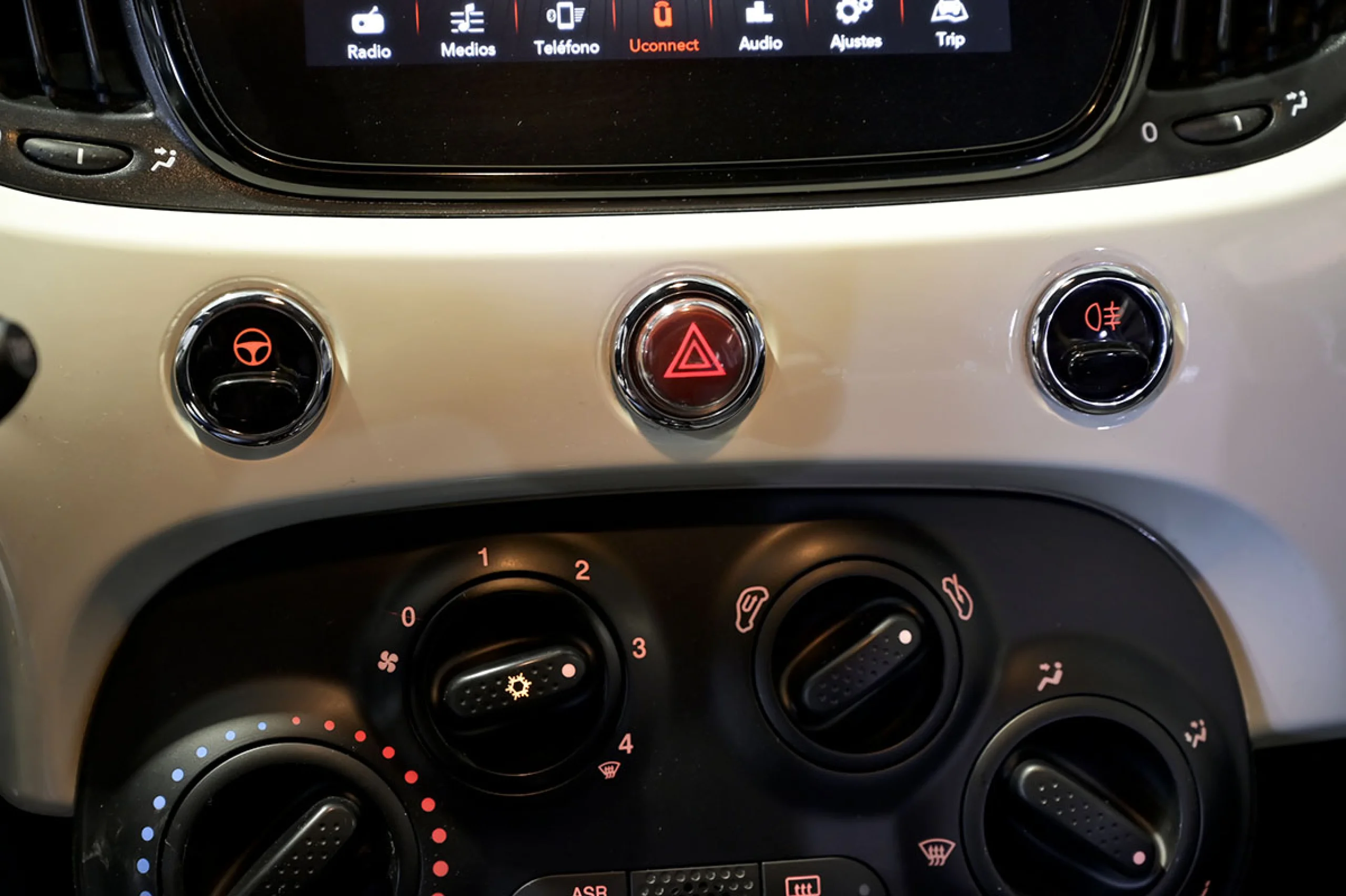 Fiat 500 Lounge 1.0 6v GSE 52KW 70 CV - Foto 29