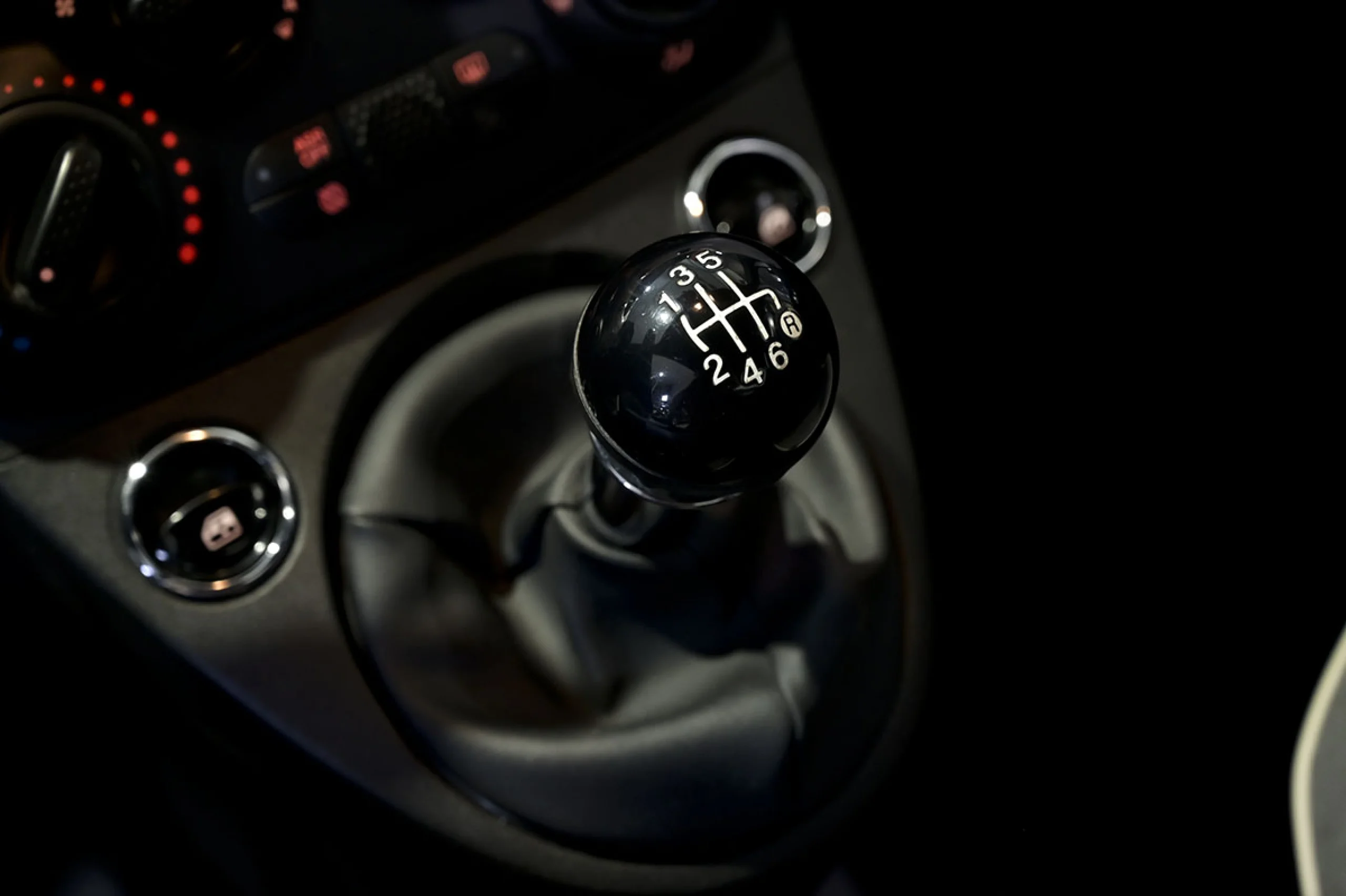 Fiat 500 Lounge 1.0 6v GSE 52KW 70 CV - Foto 31