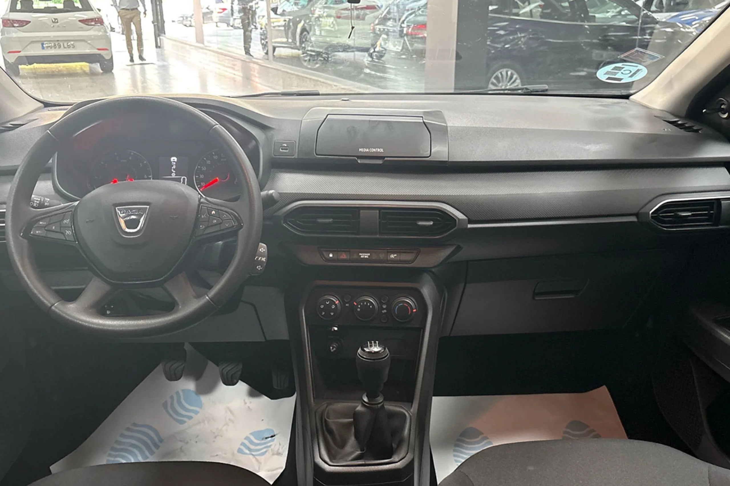 Dacia Sandero Essential SCe 49kW 65CV - Foto 7