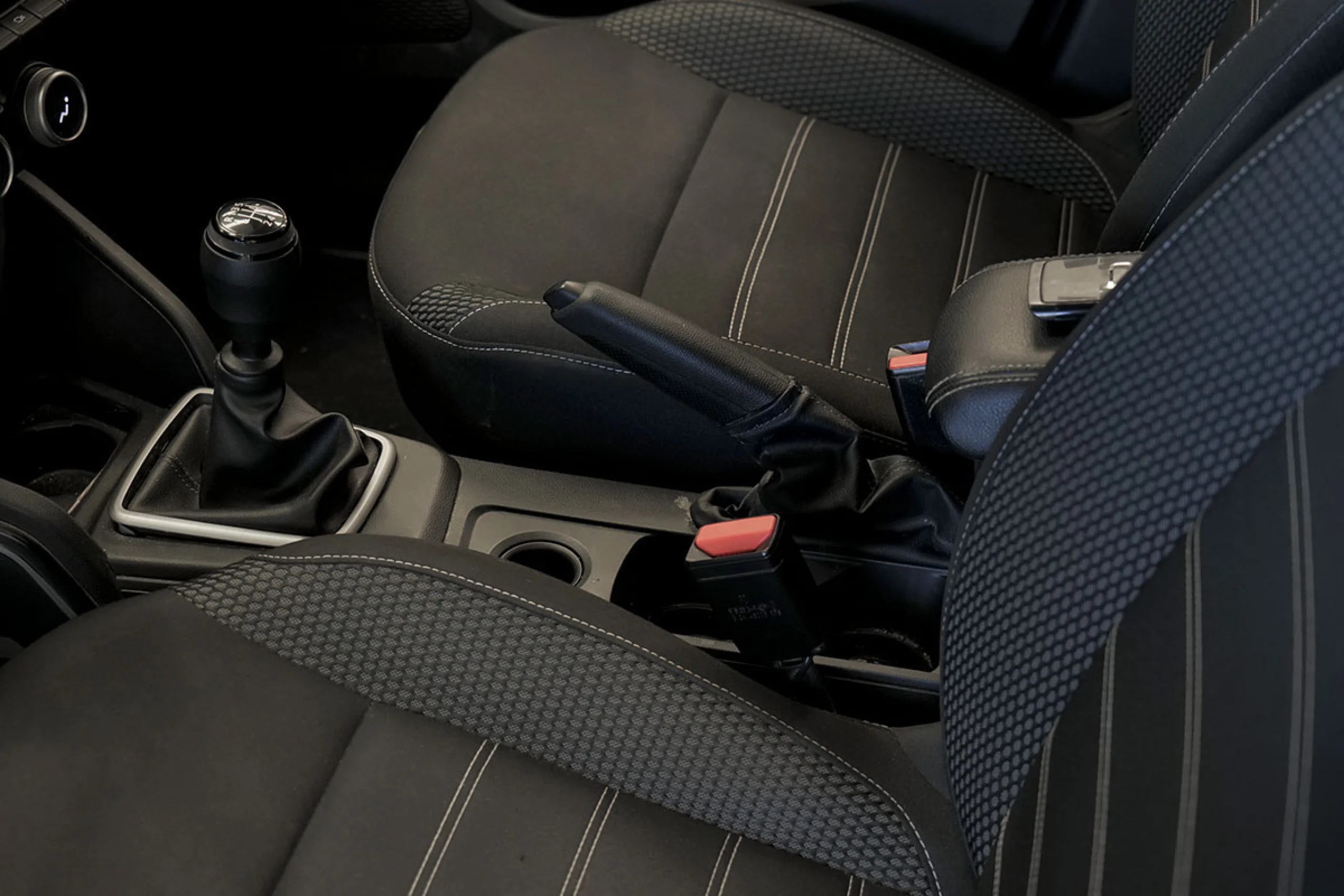 Dacia Duster Prestige Bl. dCi 85kW115CV 4X2 - Foto 23