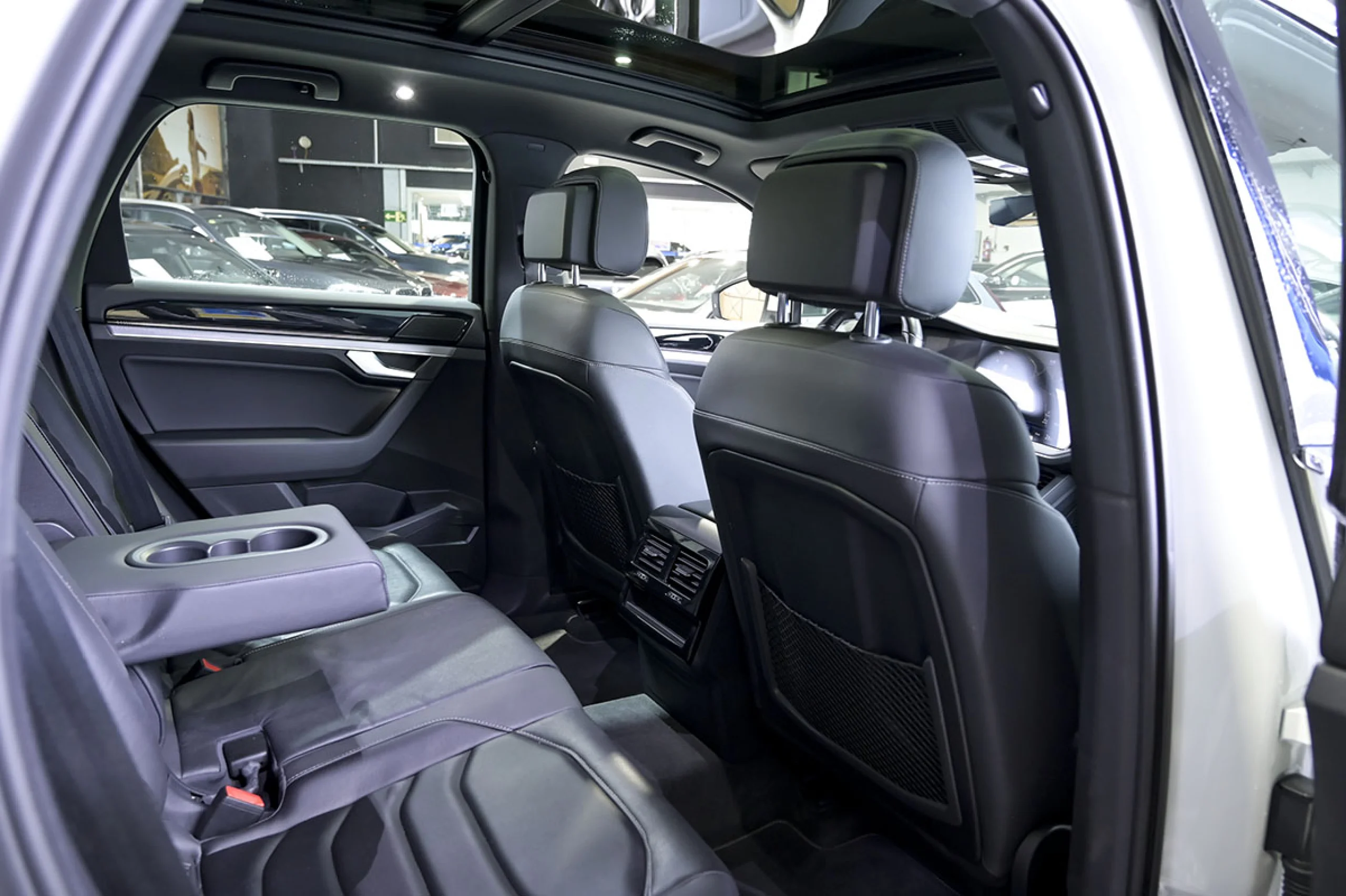 Volkswagen Touareg RLine 3.0 V6 TDI 210kW Tip 4M - Foto 16