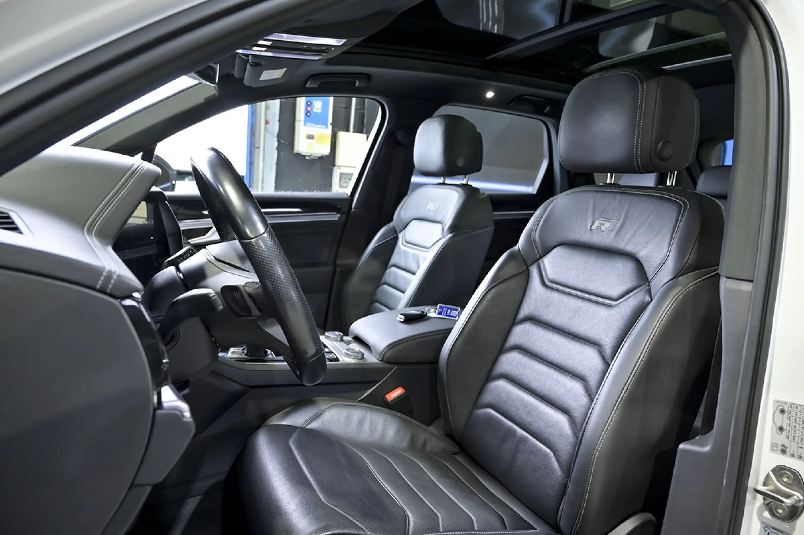 Volkswagen Touareg RLine 3.0 V6 TDI 210kW Tip 4M - Foto 24