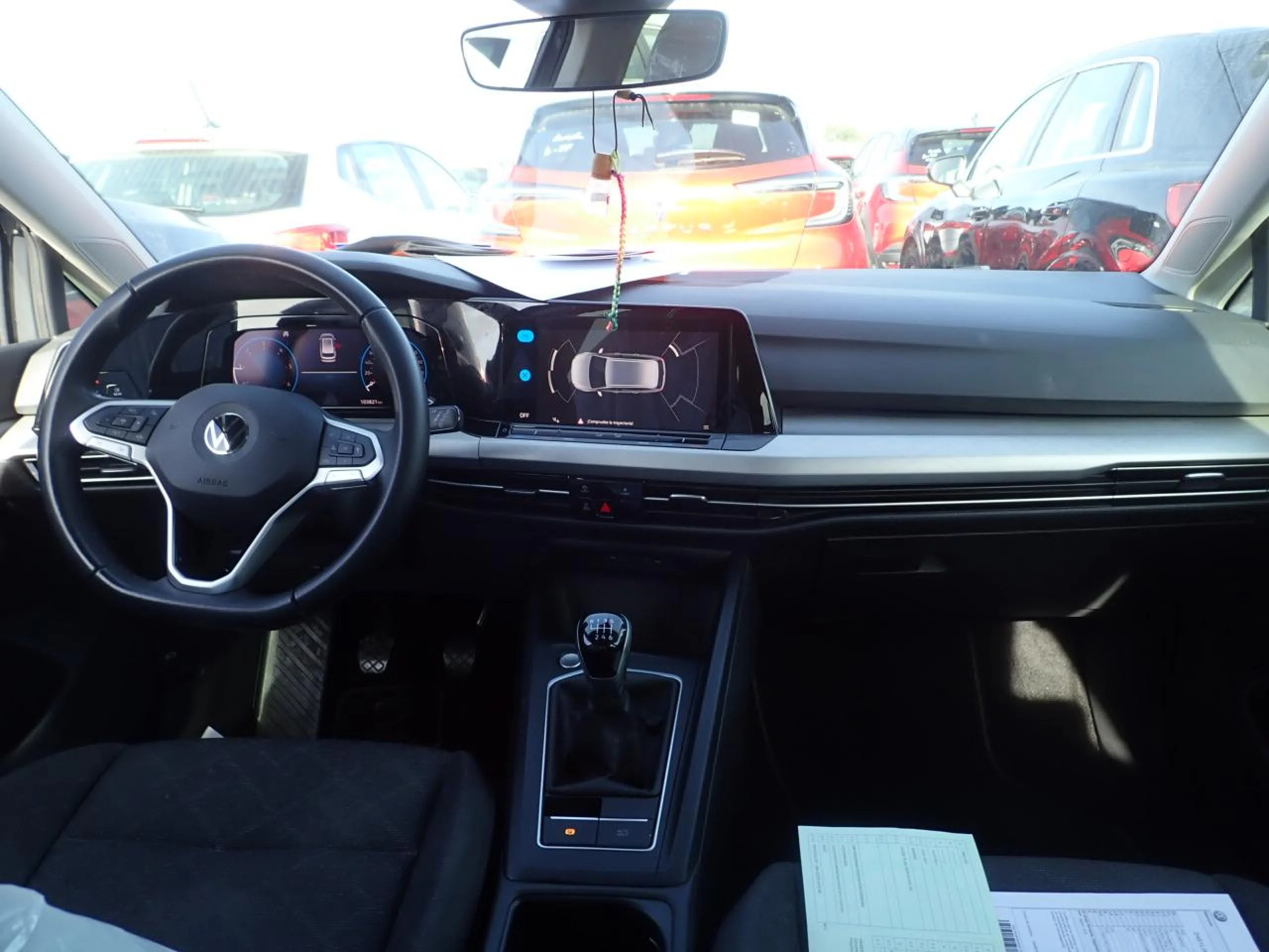 Volkswagen Golf Life 2.0 TDI 85kW (115CV) Variant - Foto 8