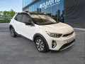 Thumbnail 3 del Kia Stonic 1.0 T-GDi 74kW (100CV) MHEV iMT Concept